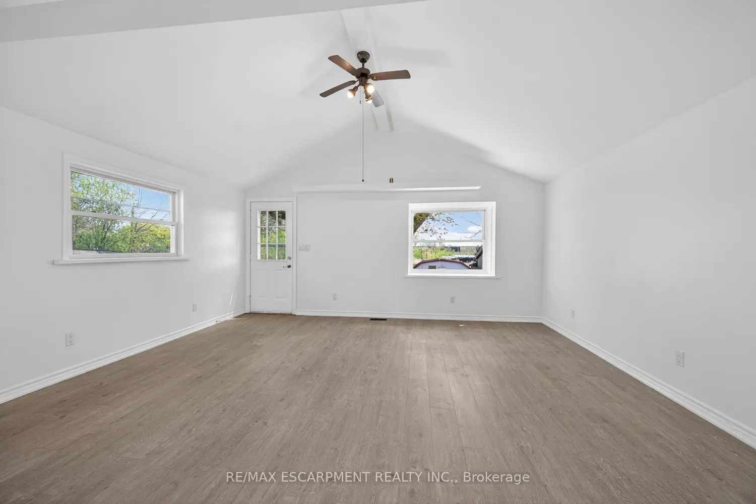 Additional image 11 of 584 Waterloo Street