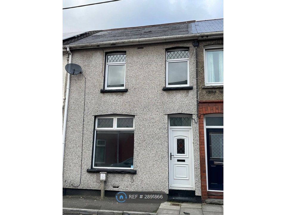 3 bed terraced house to rentRectory Road, Crumlin, Newport NP11