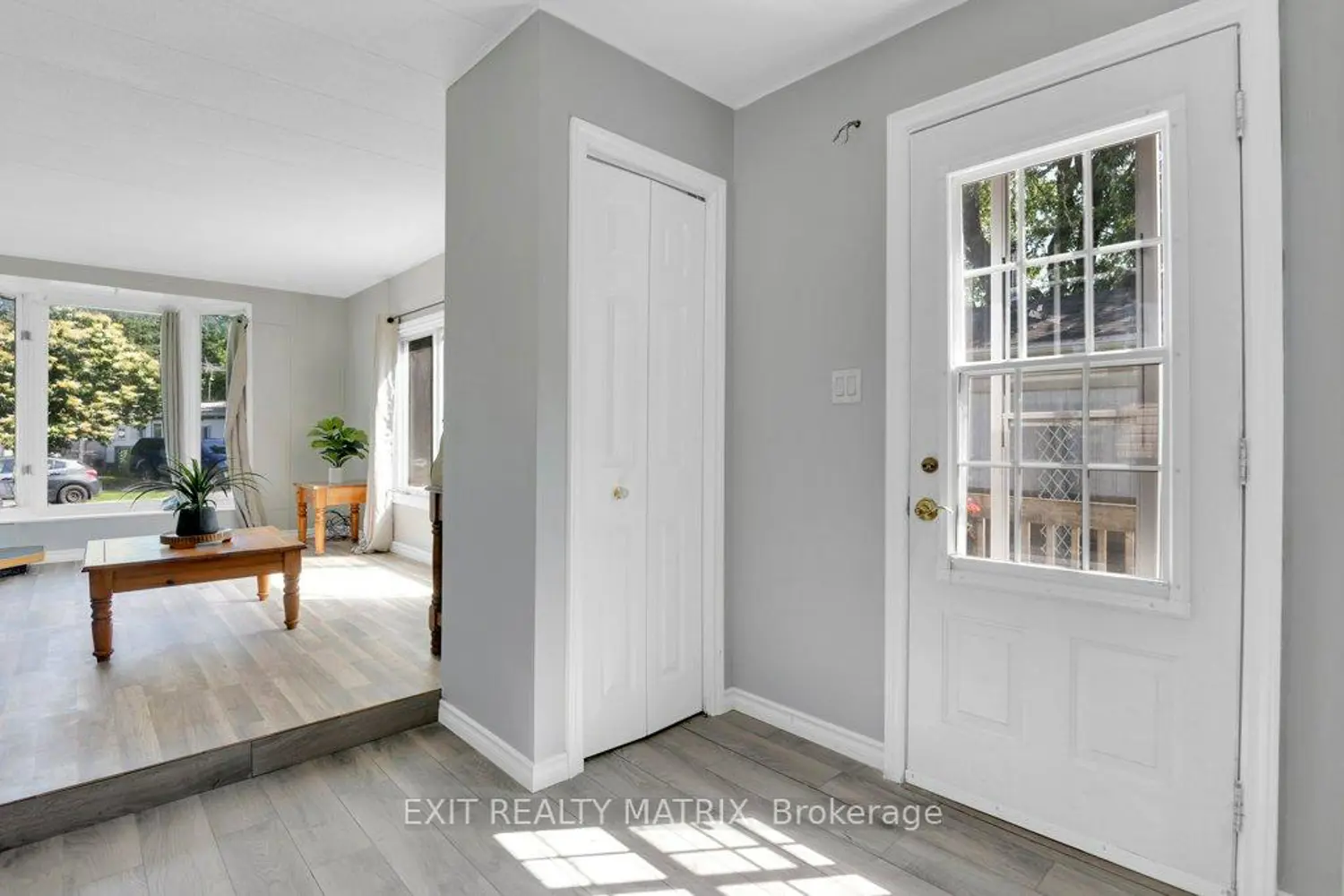 8930 Lynwood Park Private photo 2