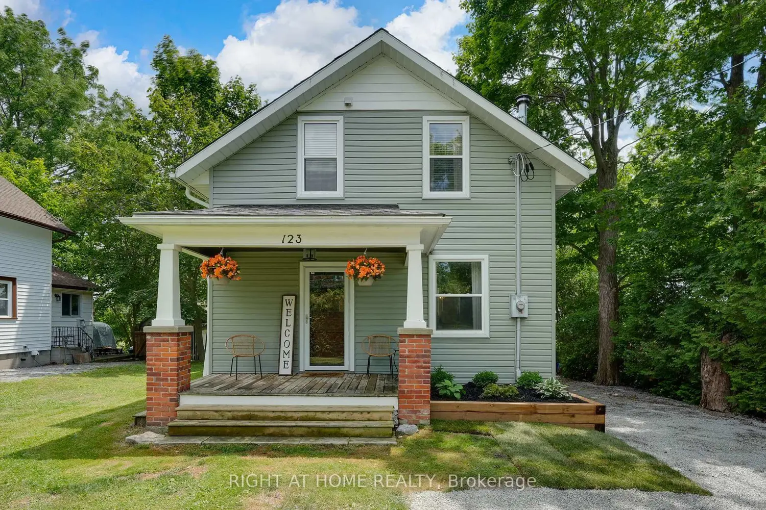 123 John Street