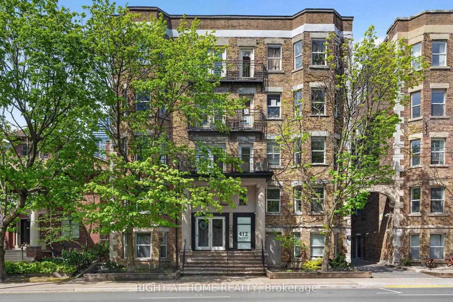 412 Jarvis Street 301