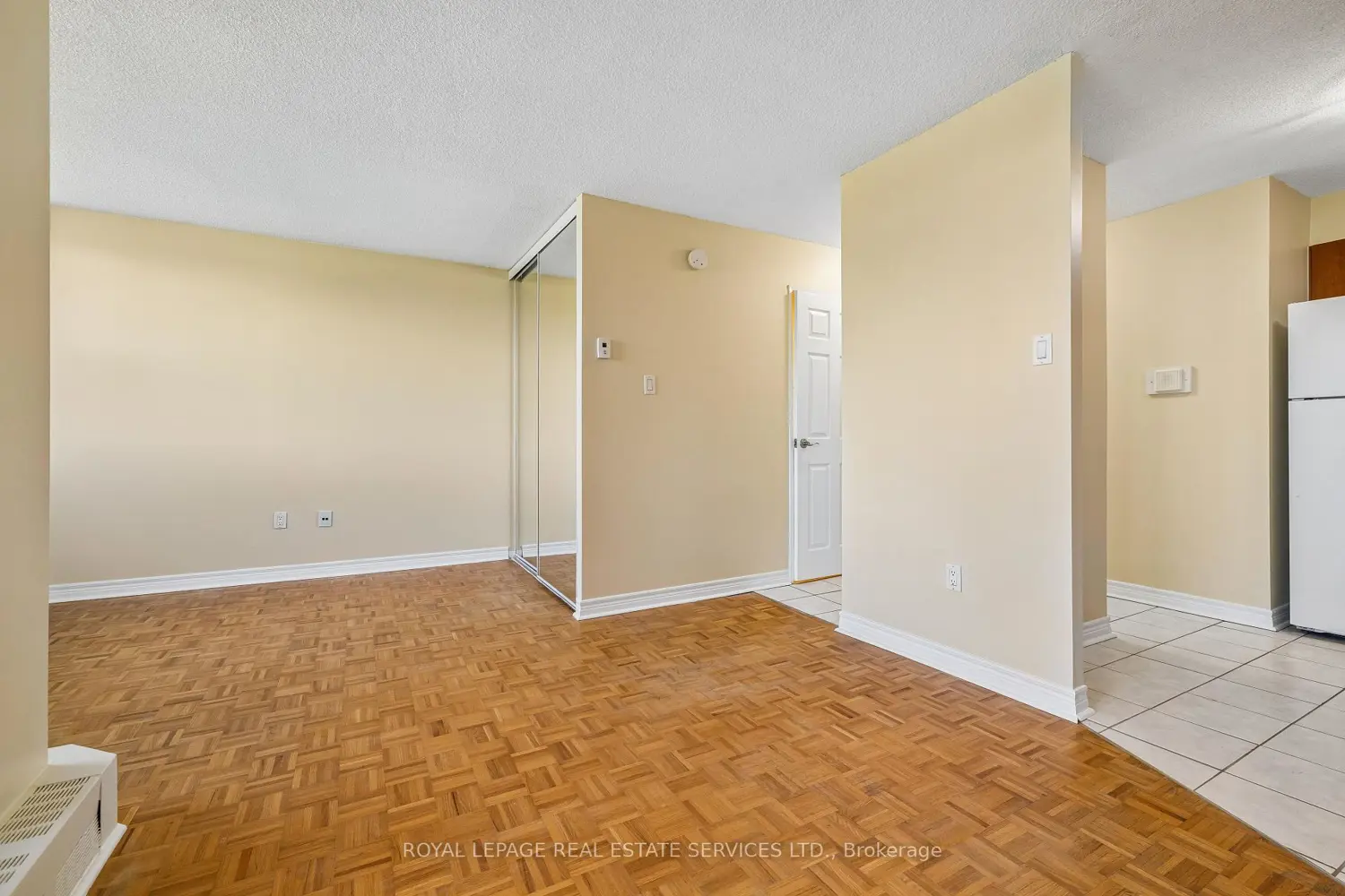 Additional image 8 of 3501 Glen Erin Drive 311