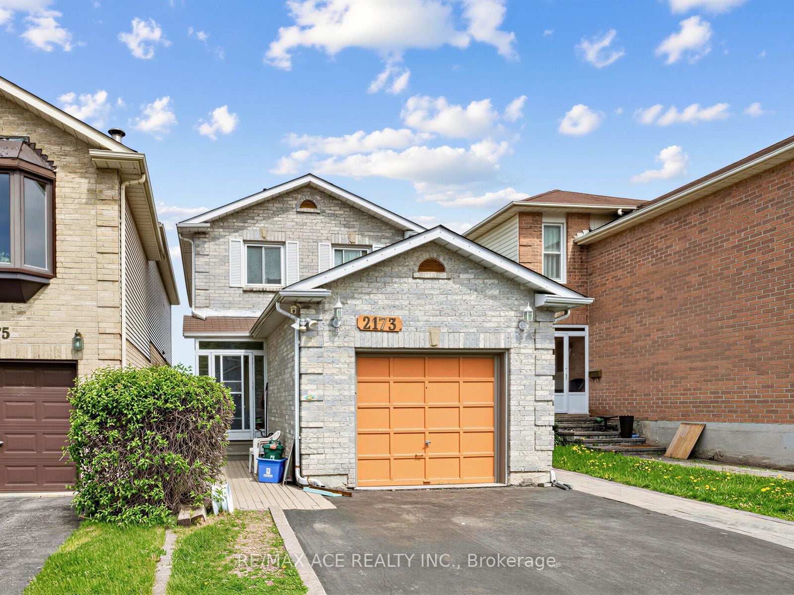 Additional image 3 of Main-2173 Denby Drive, Pickering, ON, L1X 2A9