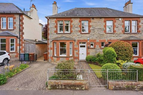 Buckstone Terrace, Edinburgh EH10