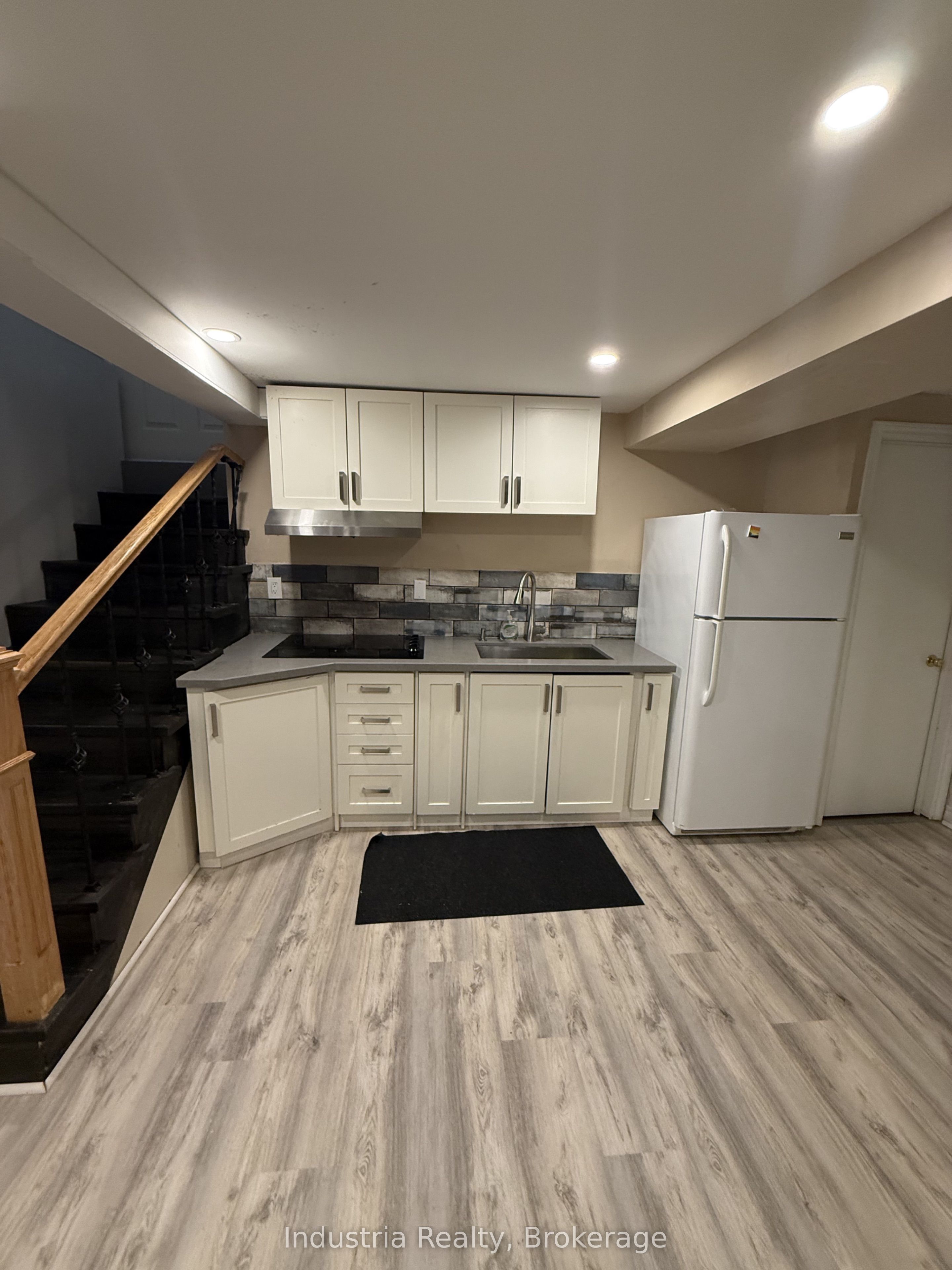 Additional image 5 of Basement-92 Grant Blight Crescent, Newmarket, ON, L3Y 7W3