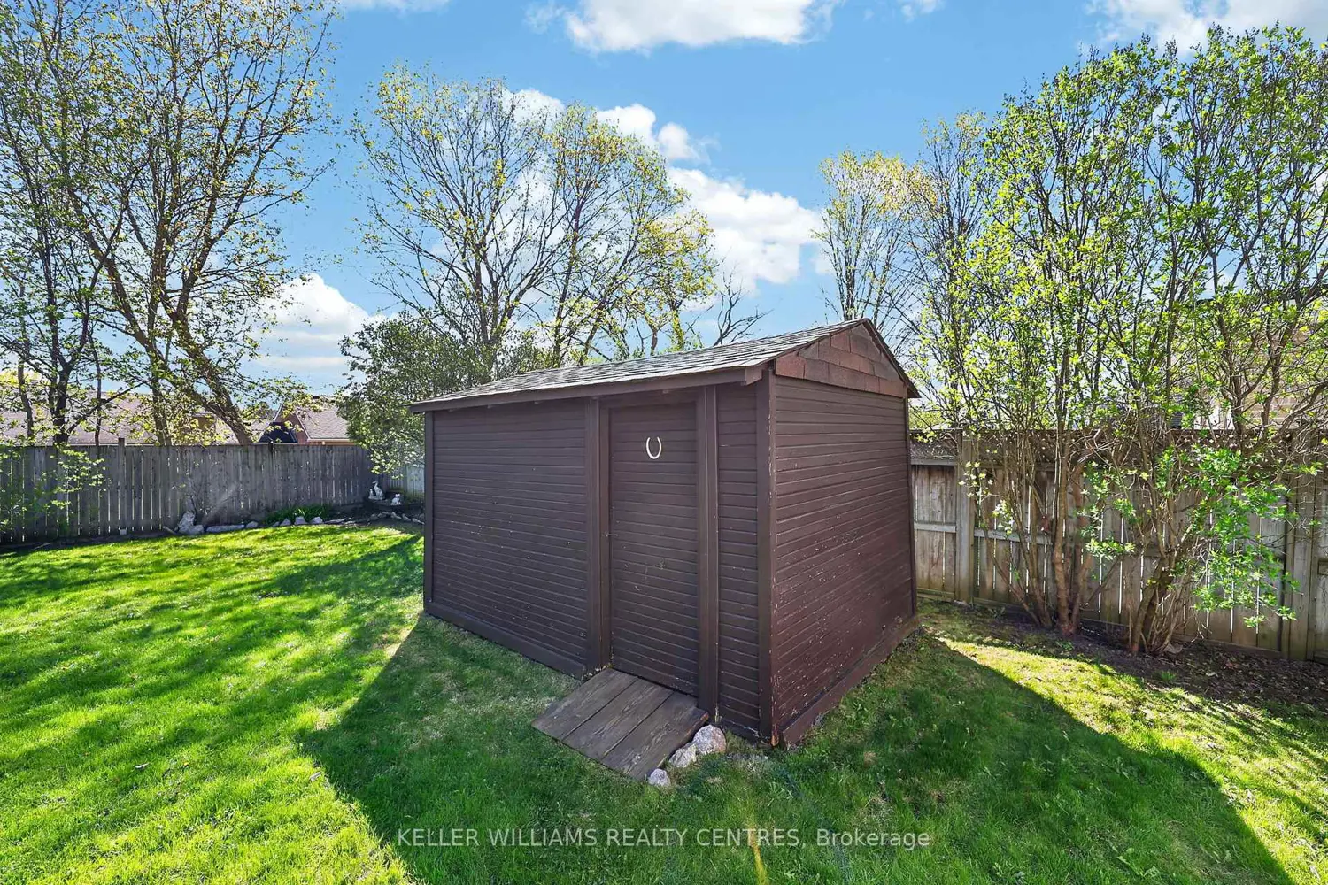 Additional image 12 of 13 Laurentide Avenue