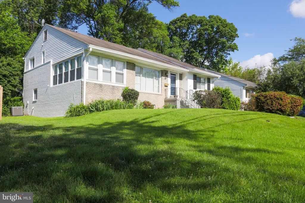 Additional image 6 of 9200 Chanute Drive, Bethesda, MD 20814