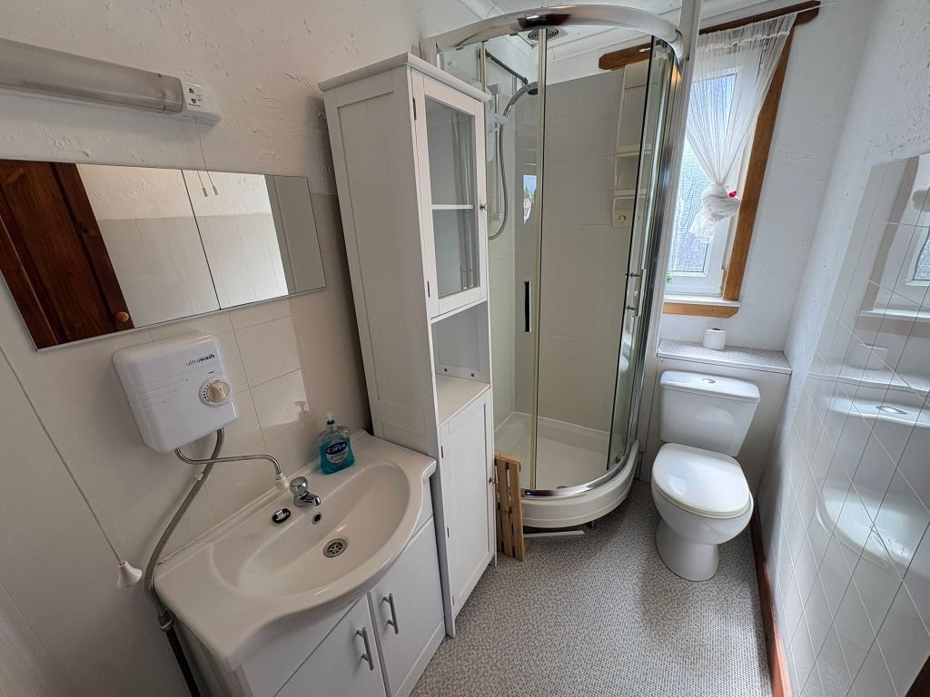 Additional image 6 of 1 bed flat to rentGateside Street, Largs, North Ayrshire KA30