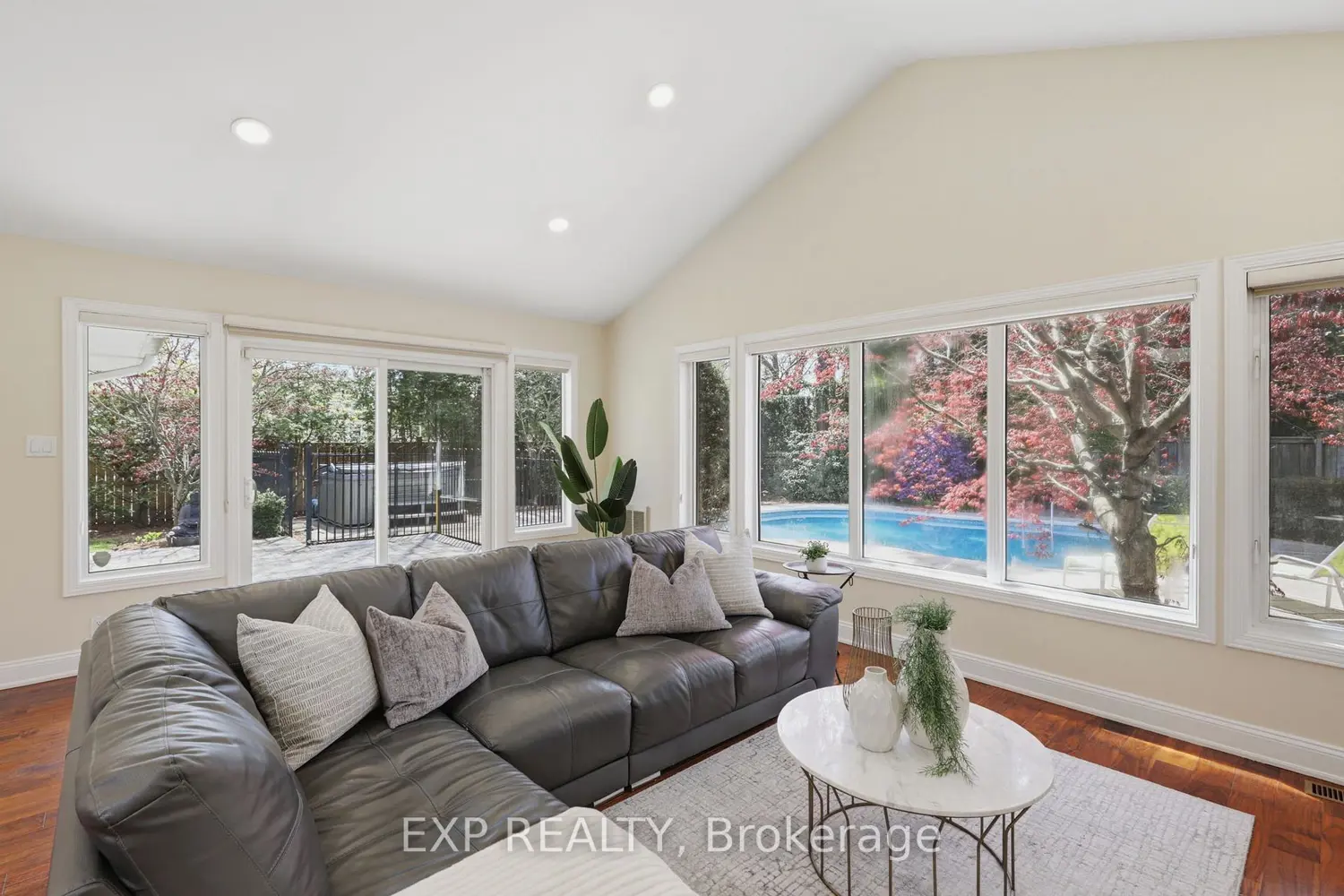 Additional image 3 of 2076 Autumn Breeze Drive
