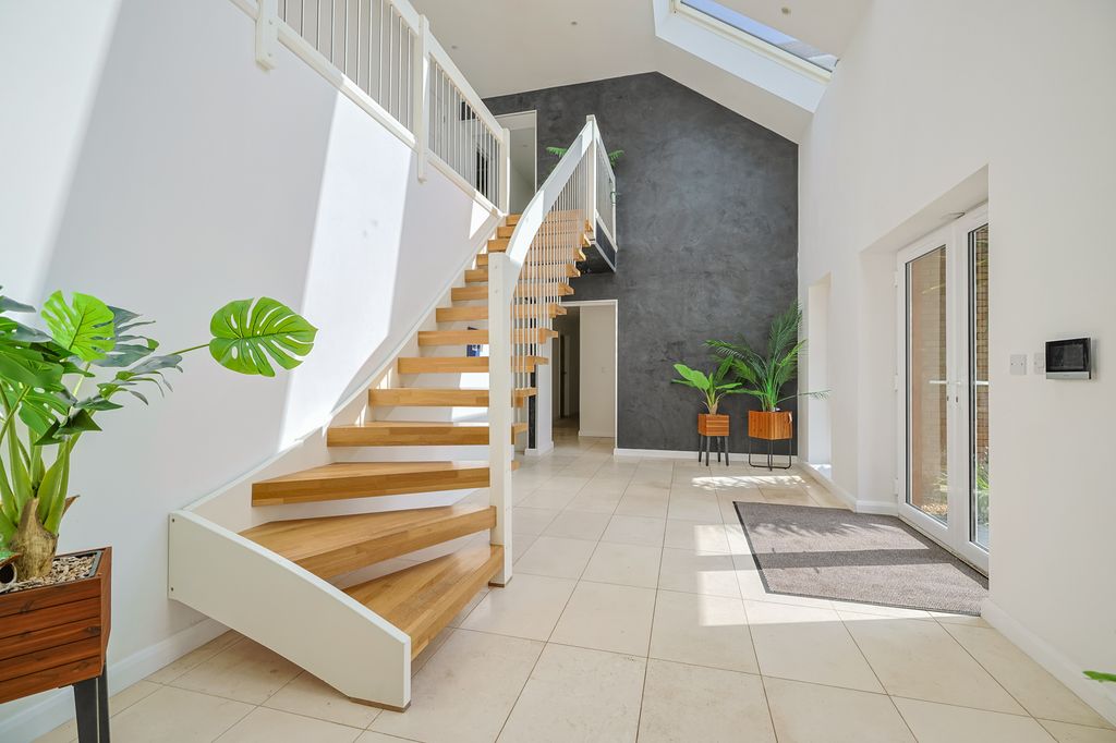 Additional image 4 of 6 bed detached house for saleLlandeilo Road, Gorslas, Llanelli SA14