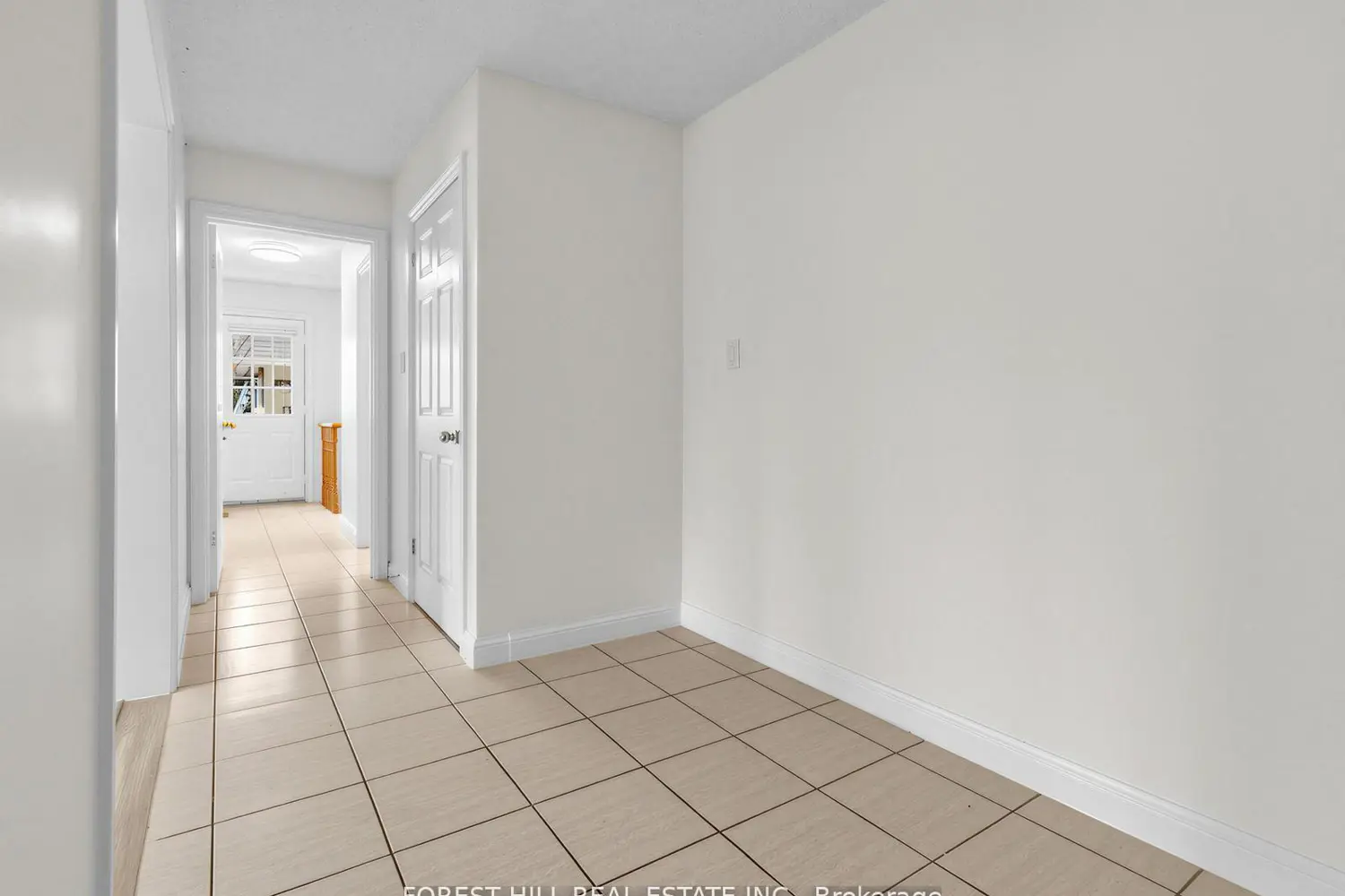 477 Cummer Avenue photo 3