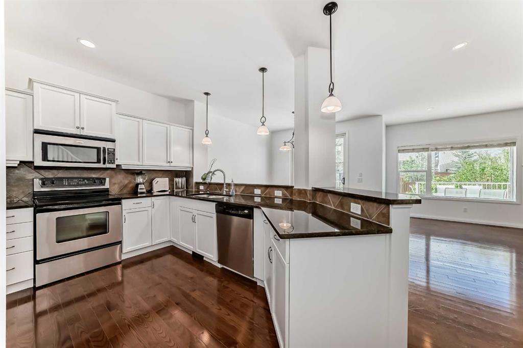 Additional image 5 of 27 Aspen Hills Close SW, Calgary, AB, T3H 0C6