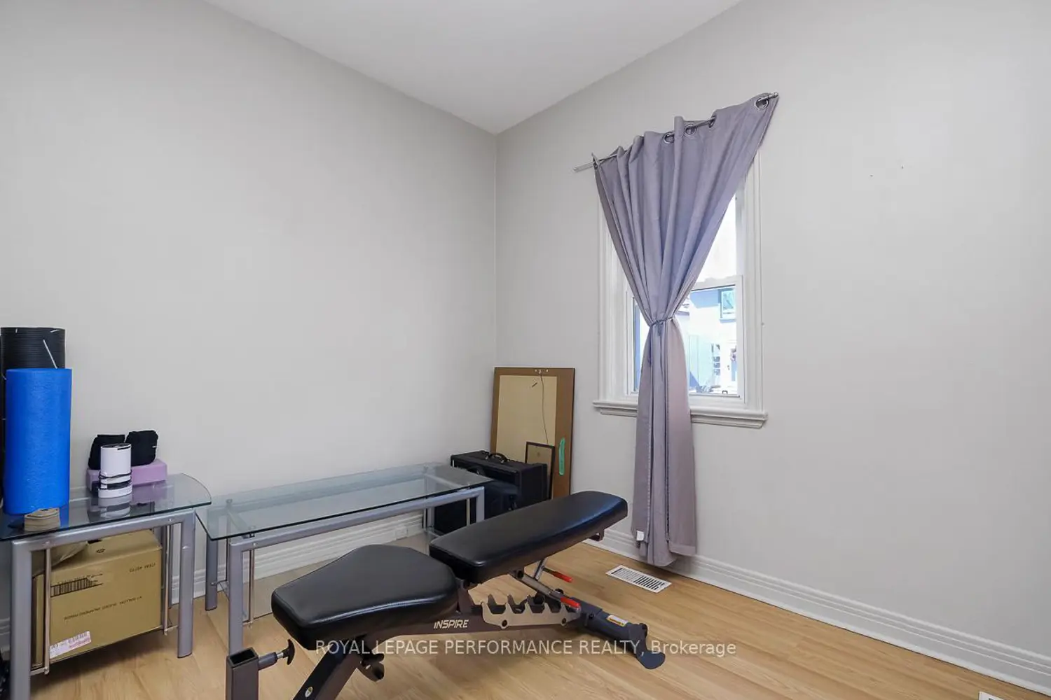 Additional image 9 of 228 Carillon Street