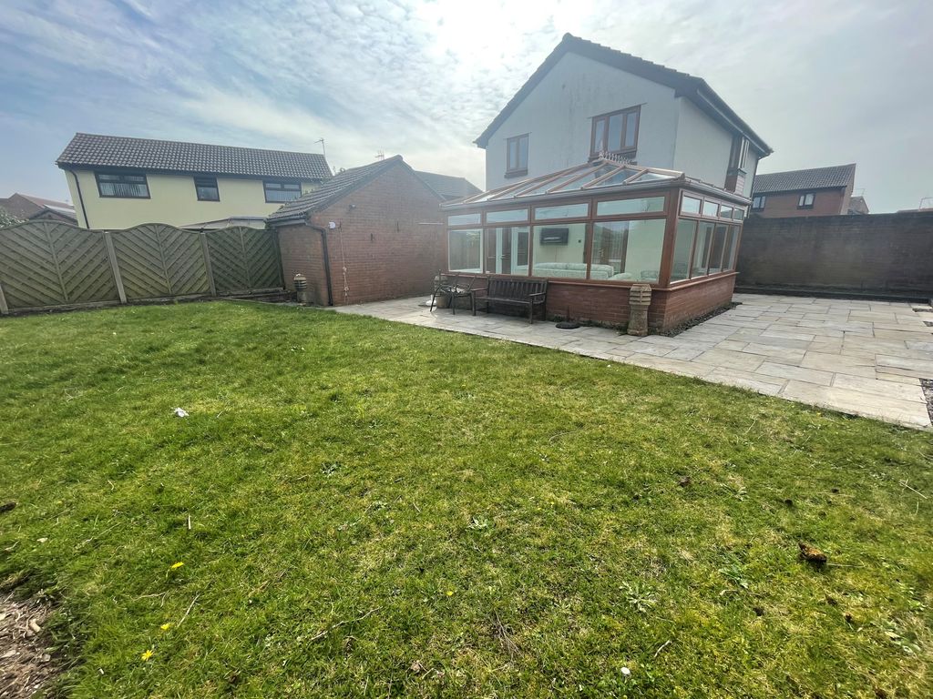 Additional image 12 of 4 bed detached house to rentOgmore Drive, Porthcawl CF36