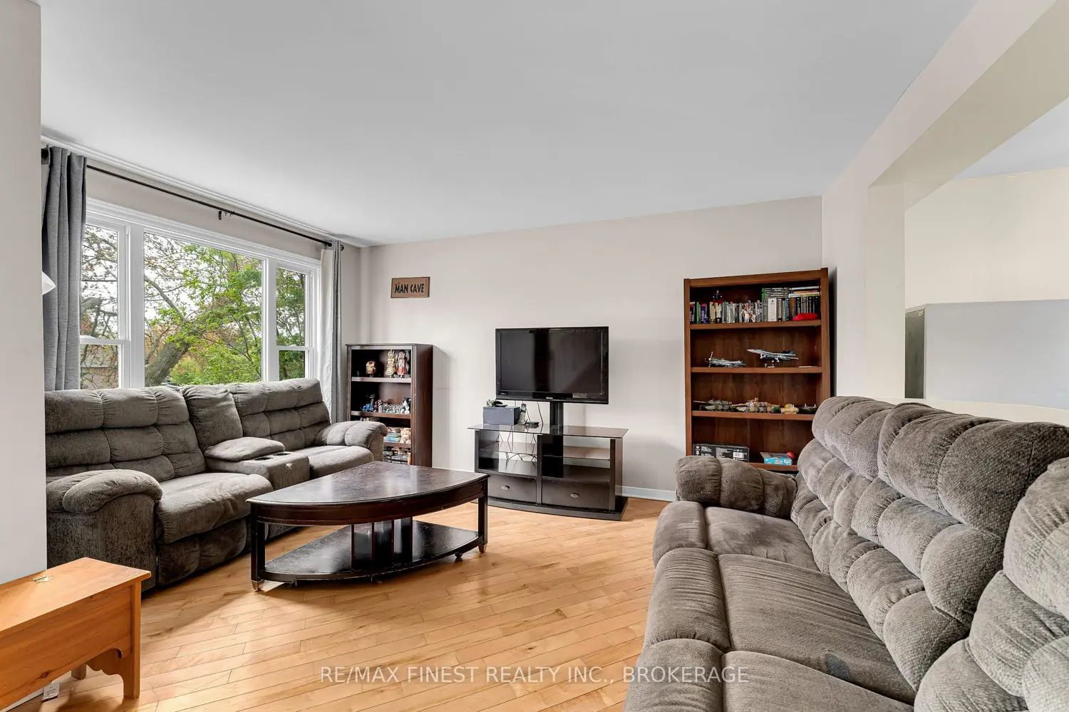 Additional image 4 of 717 Ridley Drive