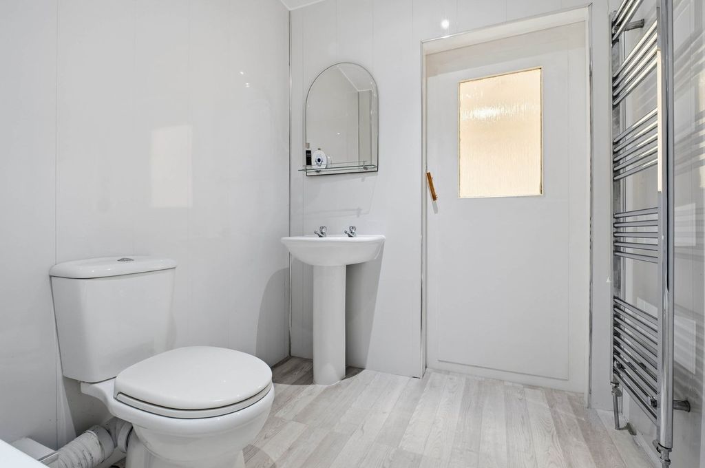Additional image 8 of 1 bed flat for saleFullarton Street, Kilmarnock KA1