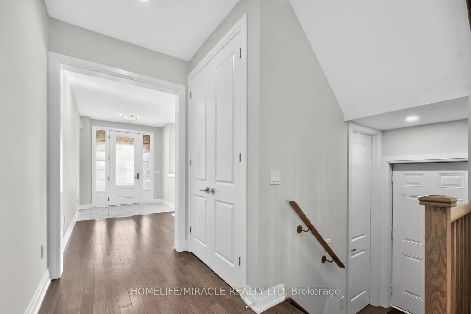 Additional image 6 of 1032 Edinburgh Drive
