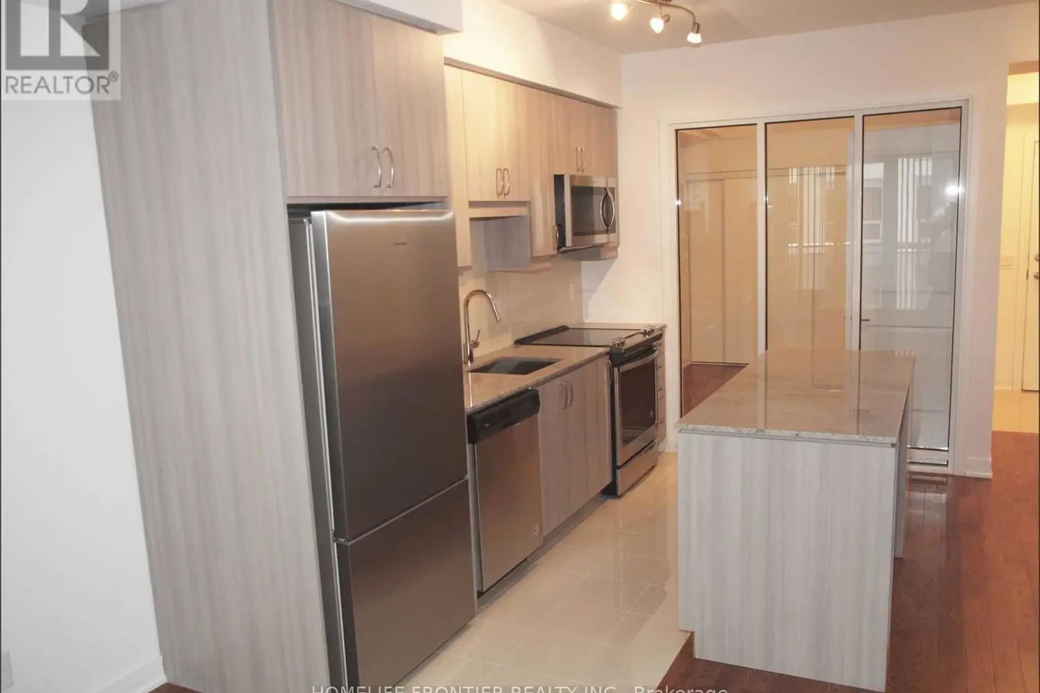 Additional image 6 of 9191 Yonge Street 512