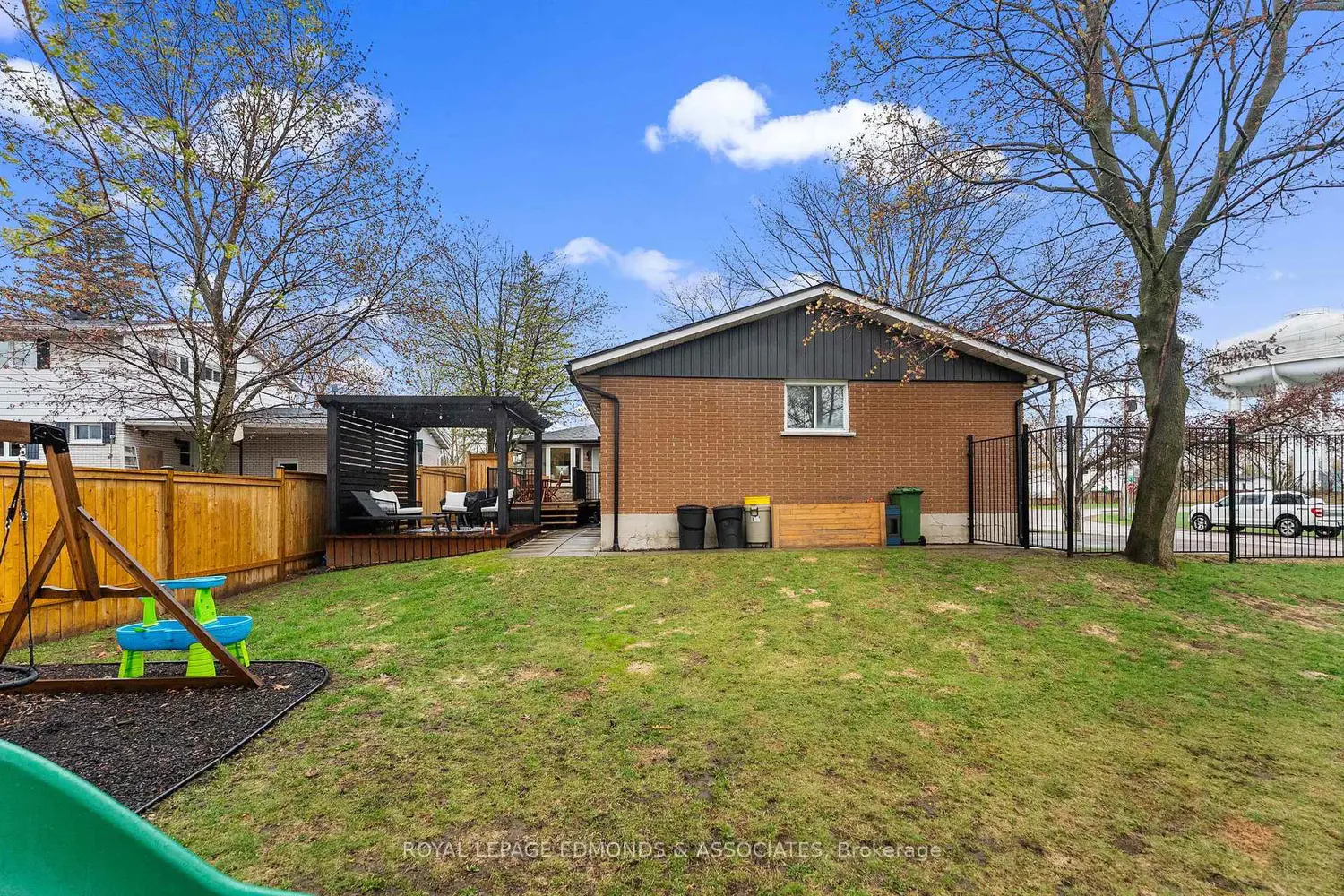 Additional image 14 of 379 Morris Street