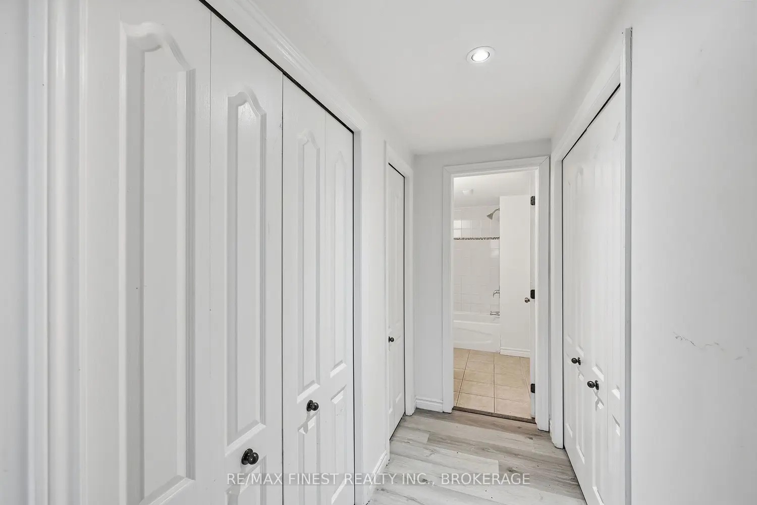 Additional image 10 of 882 Beaconhill Court