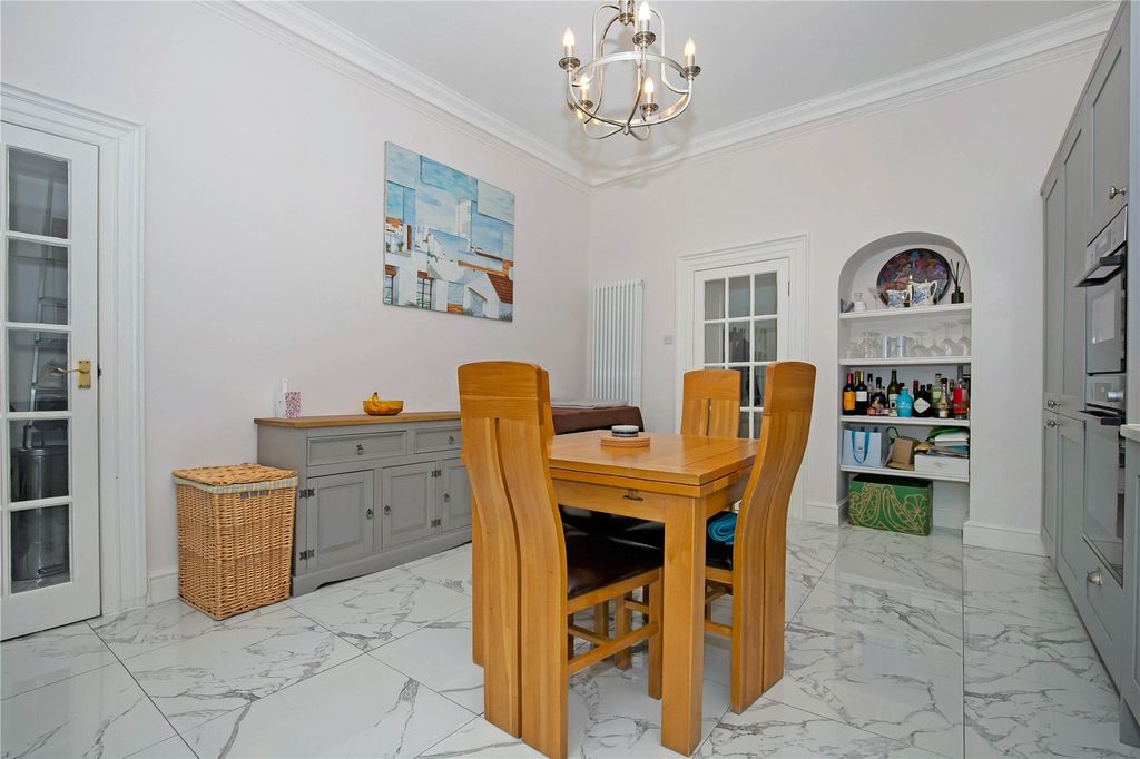 Additional image 16 of 3 bed flat for saleWindsor Terrace, Clifton, Bristol BS8