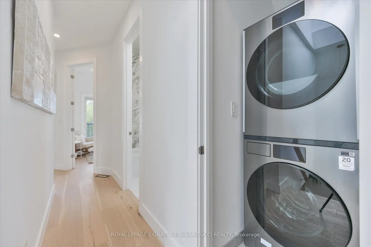 Additional image 6 of 223 Queensdale Avenue