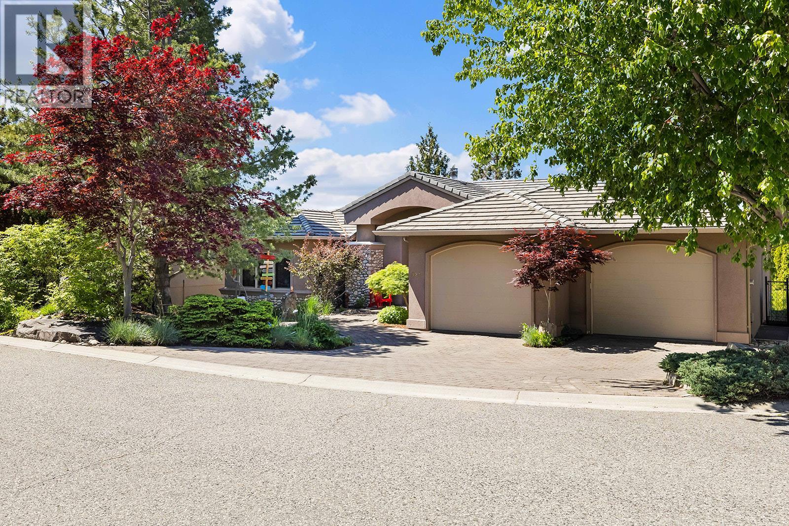 324 Phoebe Court, Kelowna, BC, V1W3Y9
