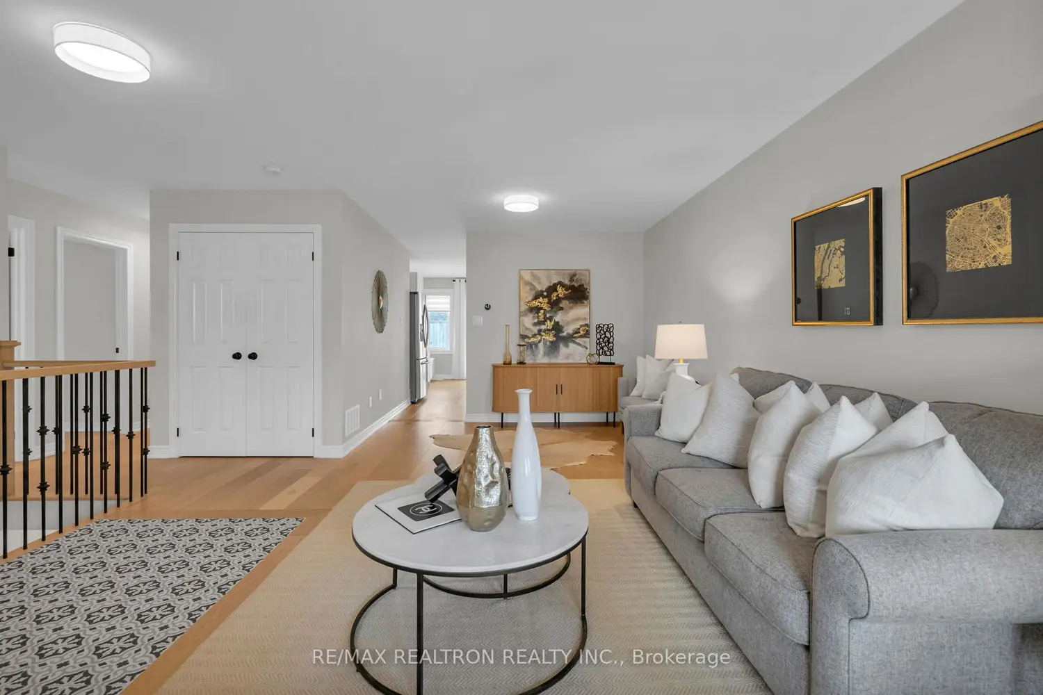7 Thornlodge Drive photo 4