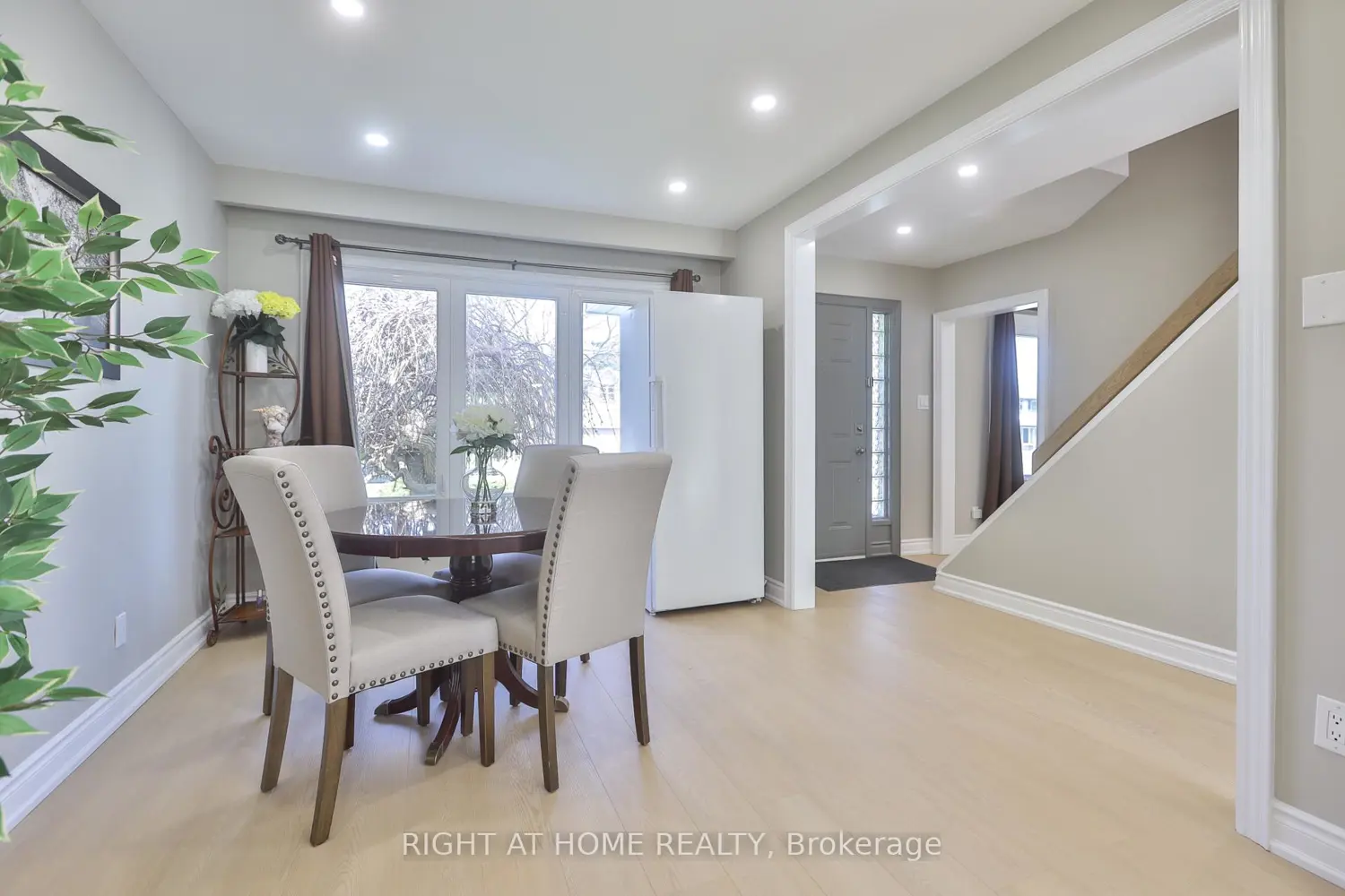 60 Aragon Avenue photo 2