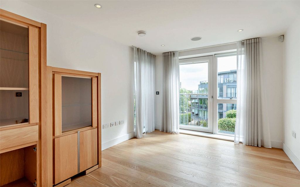 Additional image 22 of 3 bed flat to rentMarlowe House, Kingsley Walk, Cambridge CB5