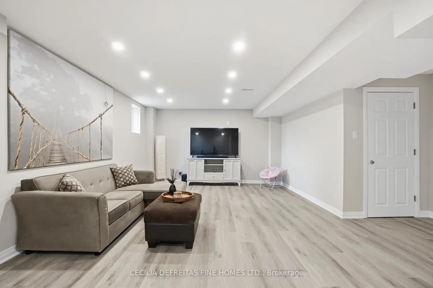 Additional image 10 of 92 Pridham Place