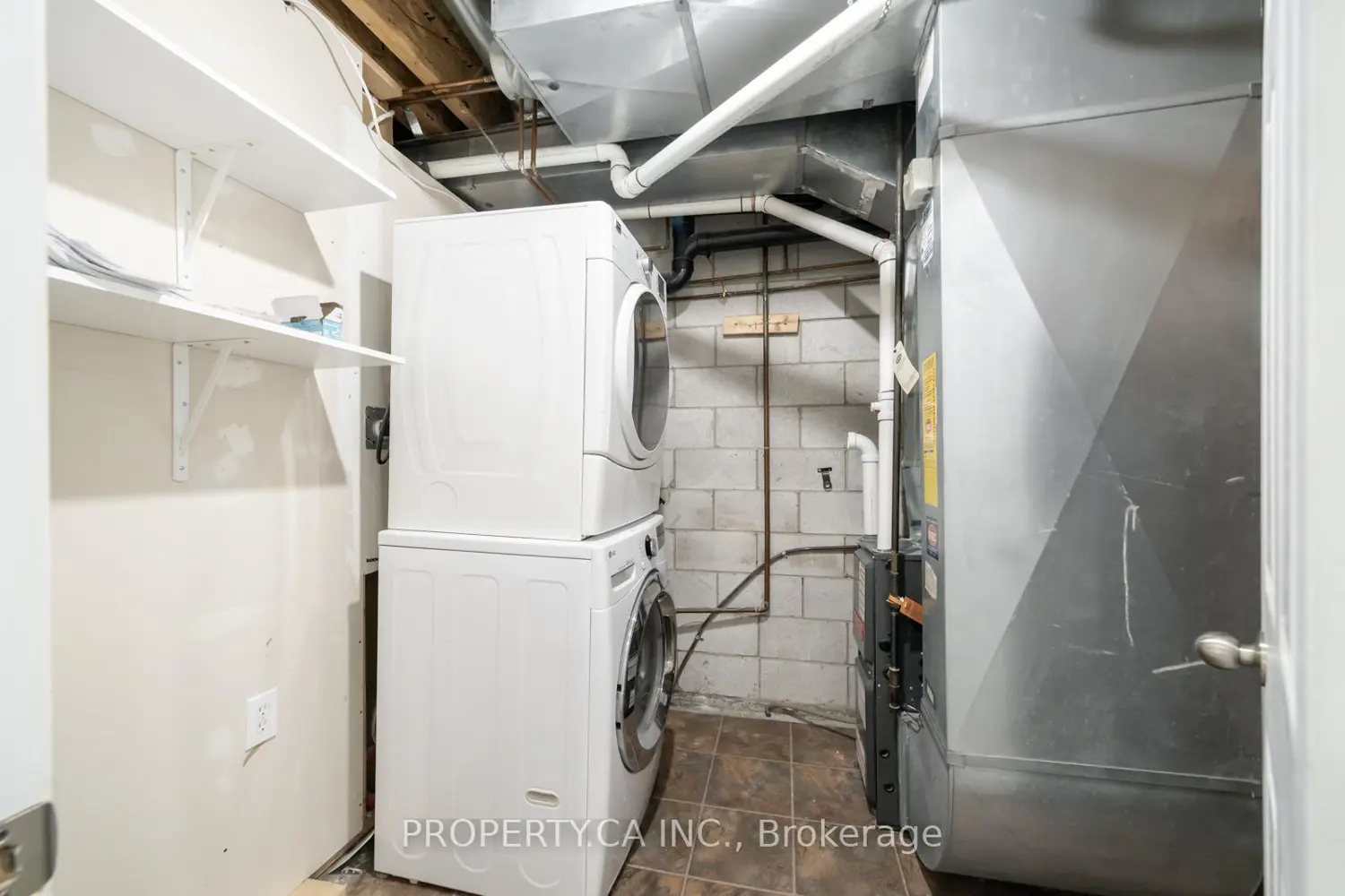 Additional image 19 of 5030 Heatherleigh Avenue 111