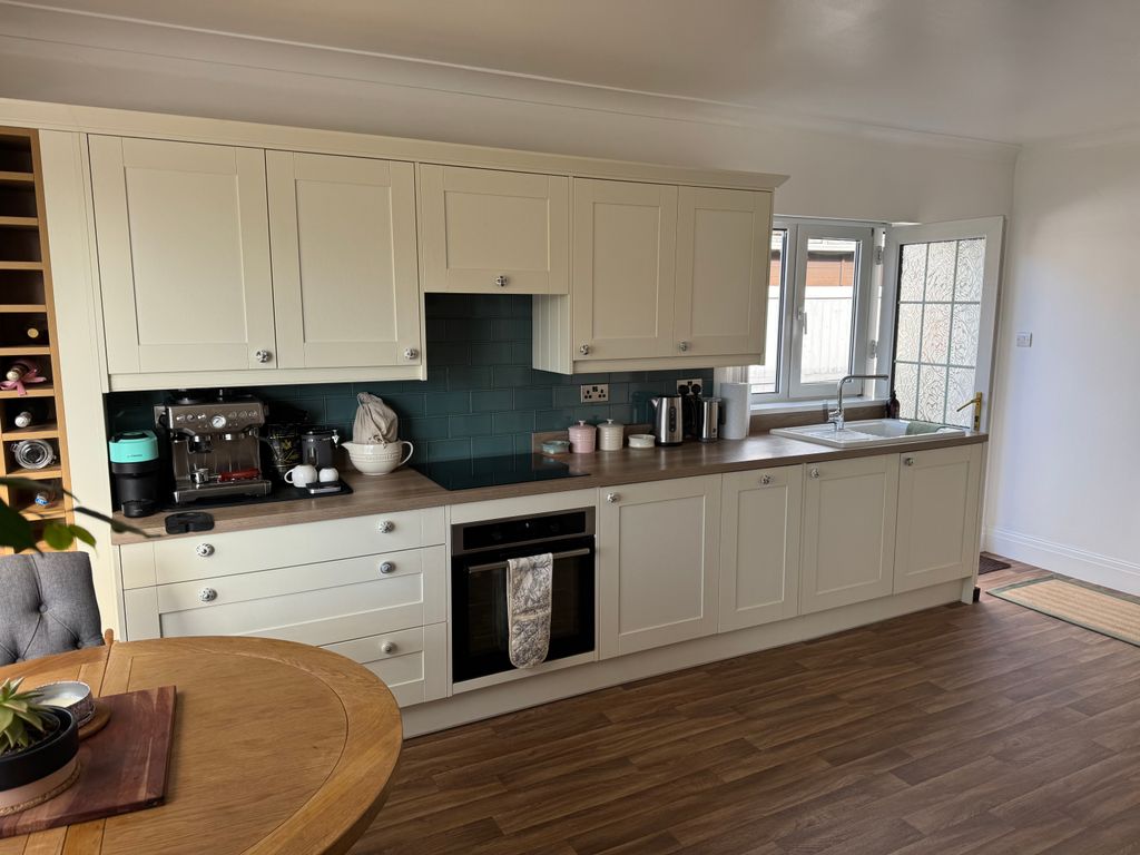Additional image 2 of 3 bed detached bungalow to rentWoodland Drive, Broughton DN20