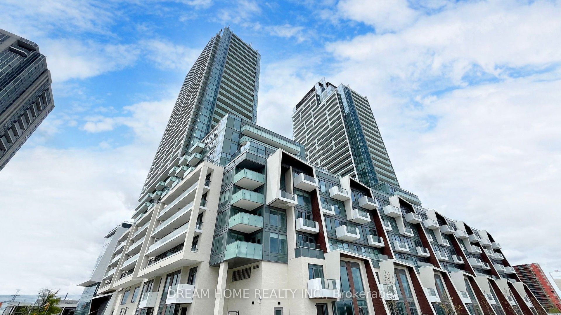 N1602-7 Golden Lion Heights, Toronto, ON, M2M 0C1