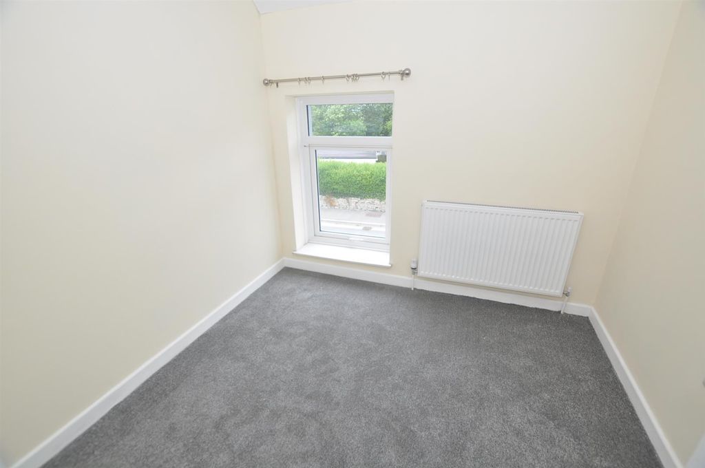 Additional image 12 of 3 bed terraced house to rentSpring Gardens, Whitland SA34