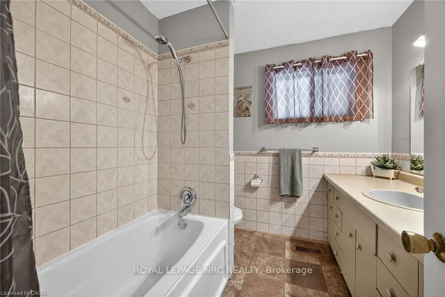 Additional image 6 of 45 Leckie Avenue
