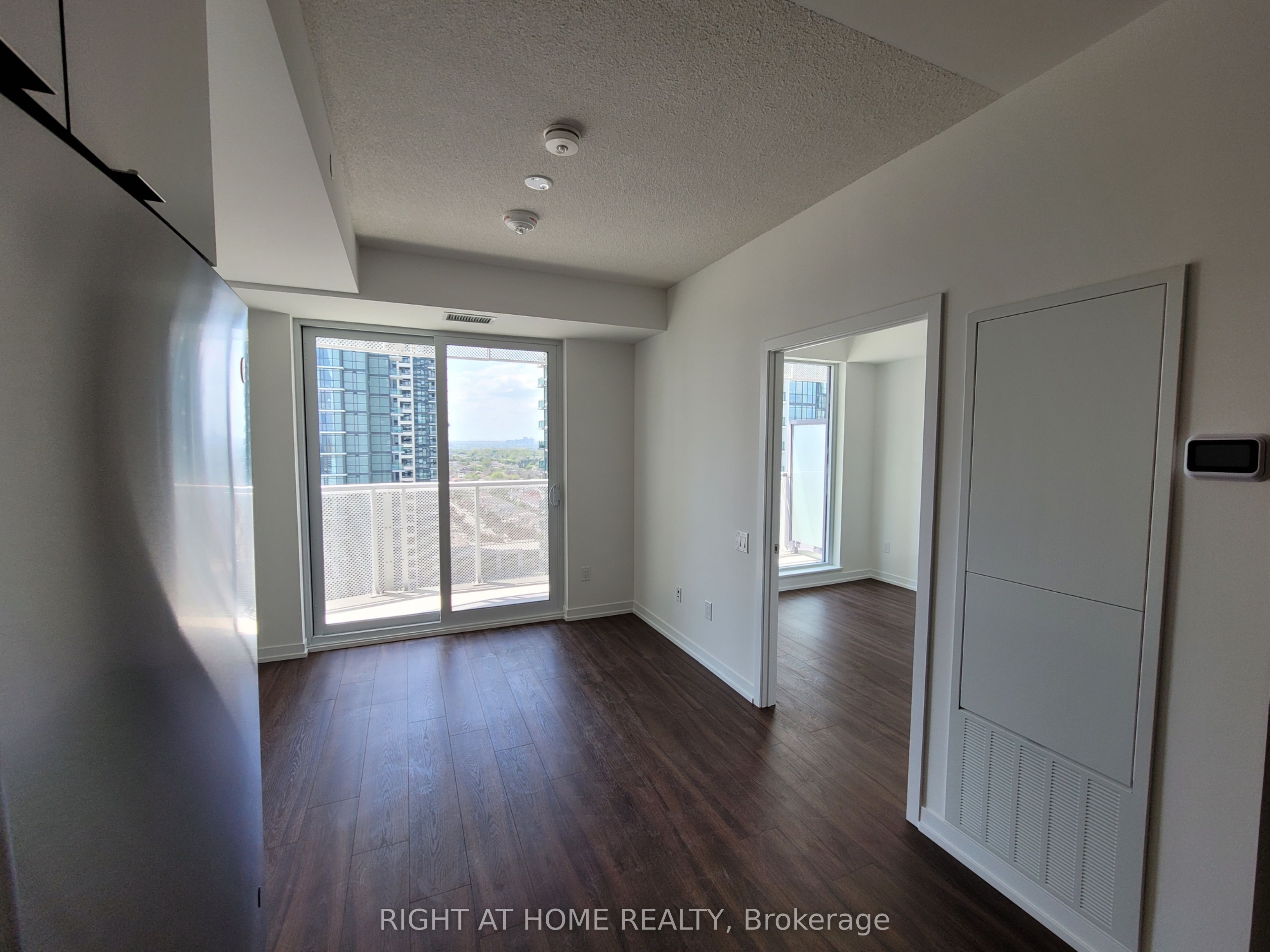 Additional image 2 of 1911-4065 Confederation Parkway, Mississauga, ON, L5B 0L4