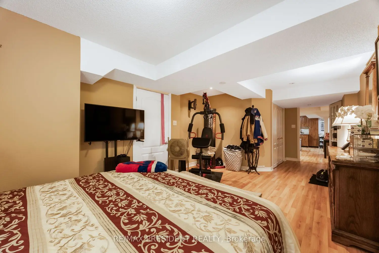 Additional image 18 of 75 Bluffwood Crescent