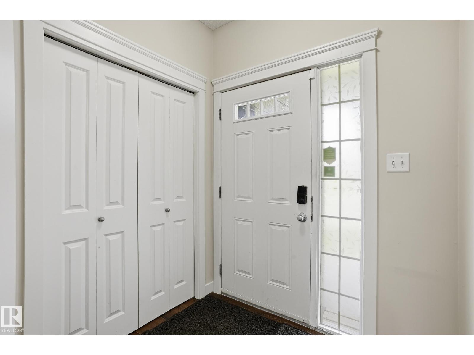 Additional image 4 of 2917 16a Avenue NW, Edmonton, AB, T6T0P8