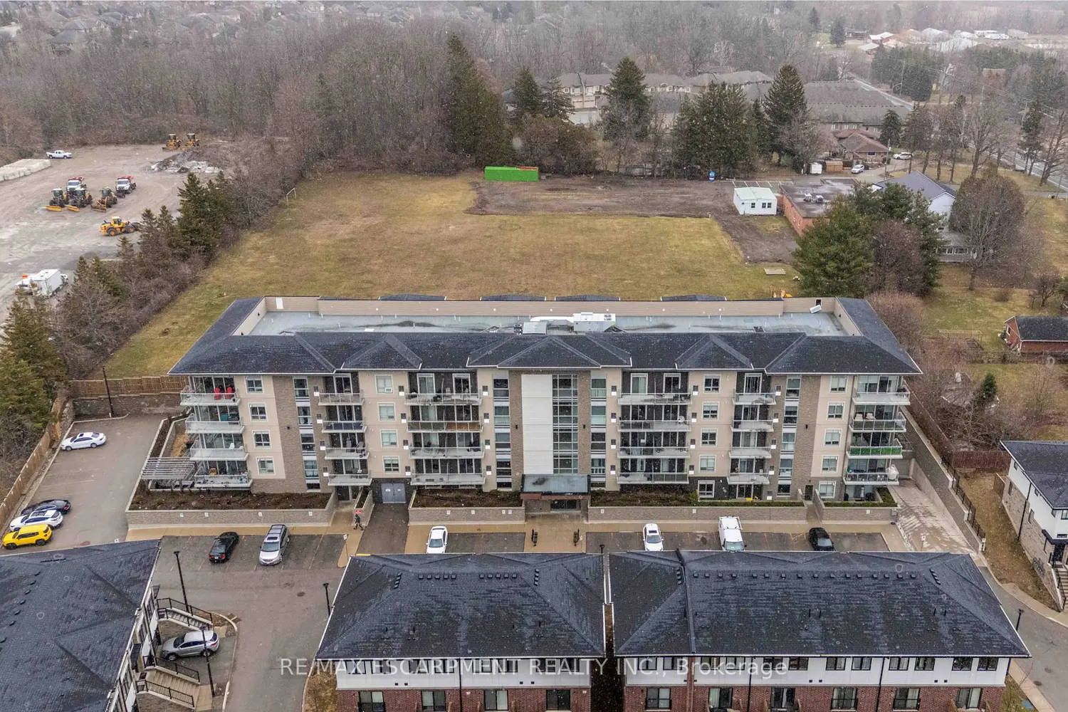 Additional image 19 of 16 Markle Crescent 504