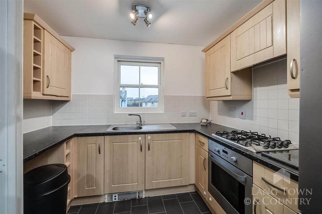 Additional image 2 of 2 bed terraced house to rentGreenhill Road, Plymouth PL9