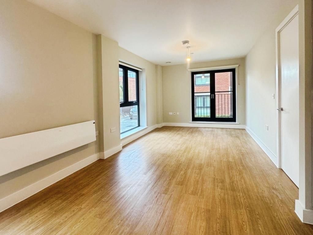 Additional image 3 of 2 bed flat to rentNewbury, Berkshire RG14