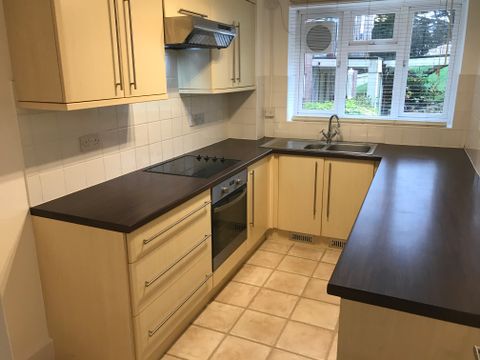 Maple Court, Bristol BS9
