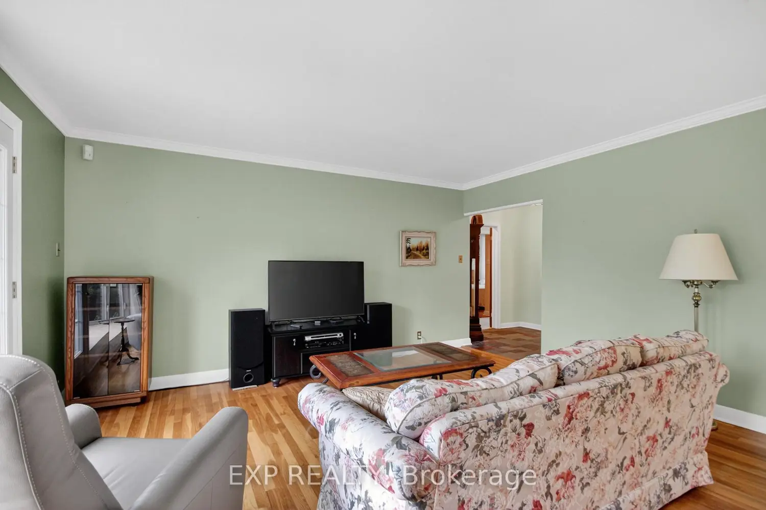 Additional image 4 of 632 Chadburn Avenue