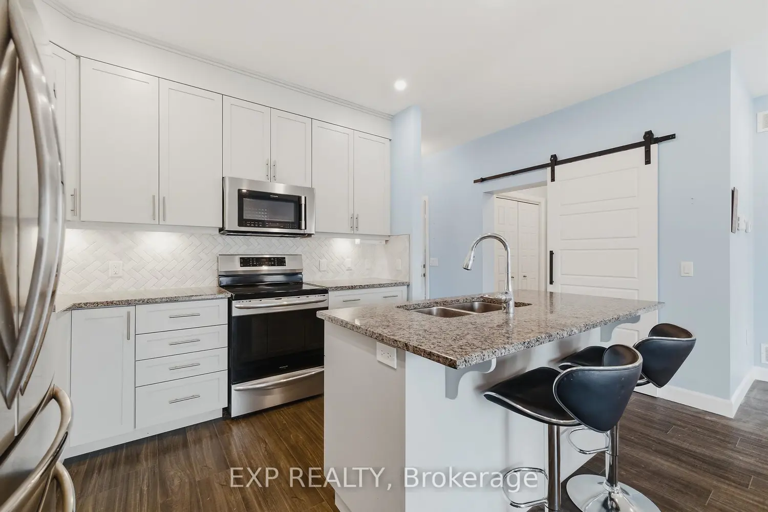 24 George Street 18 photo 5