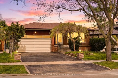 Additional image 8 of 893 Hollowtree Crescent, Mississauga, ON, L4Y 2V3