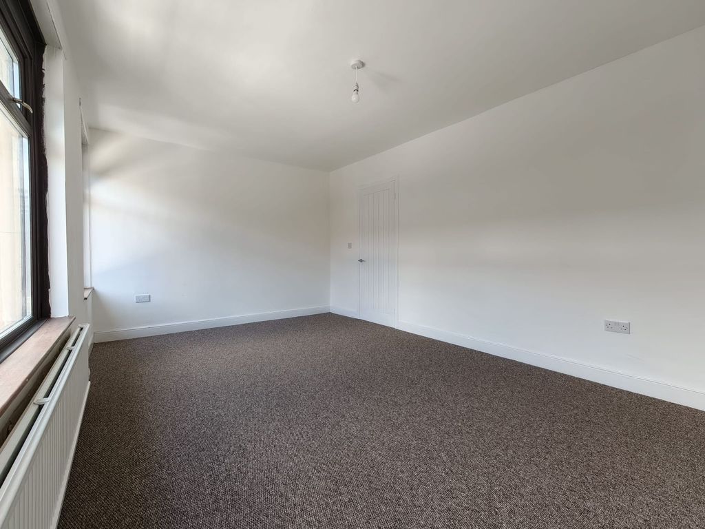 Additional image 12 of 3 bed terraced house to rentClyde Street, Risca NP11