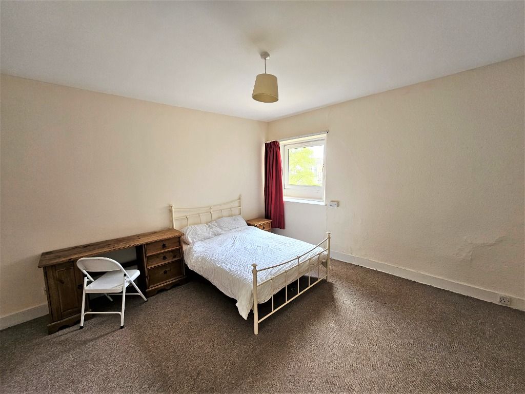 Additional image 8 of 4 bed flat to rentHutcheon Street, City Centre, Aberdeen AB25