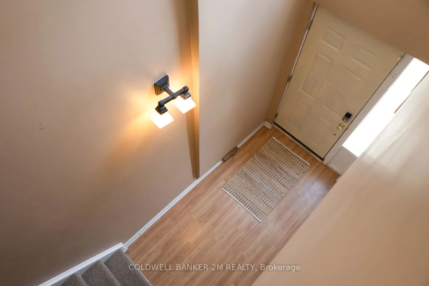 72 Parklane Circle photo 2