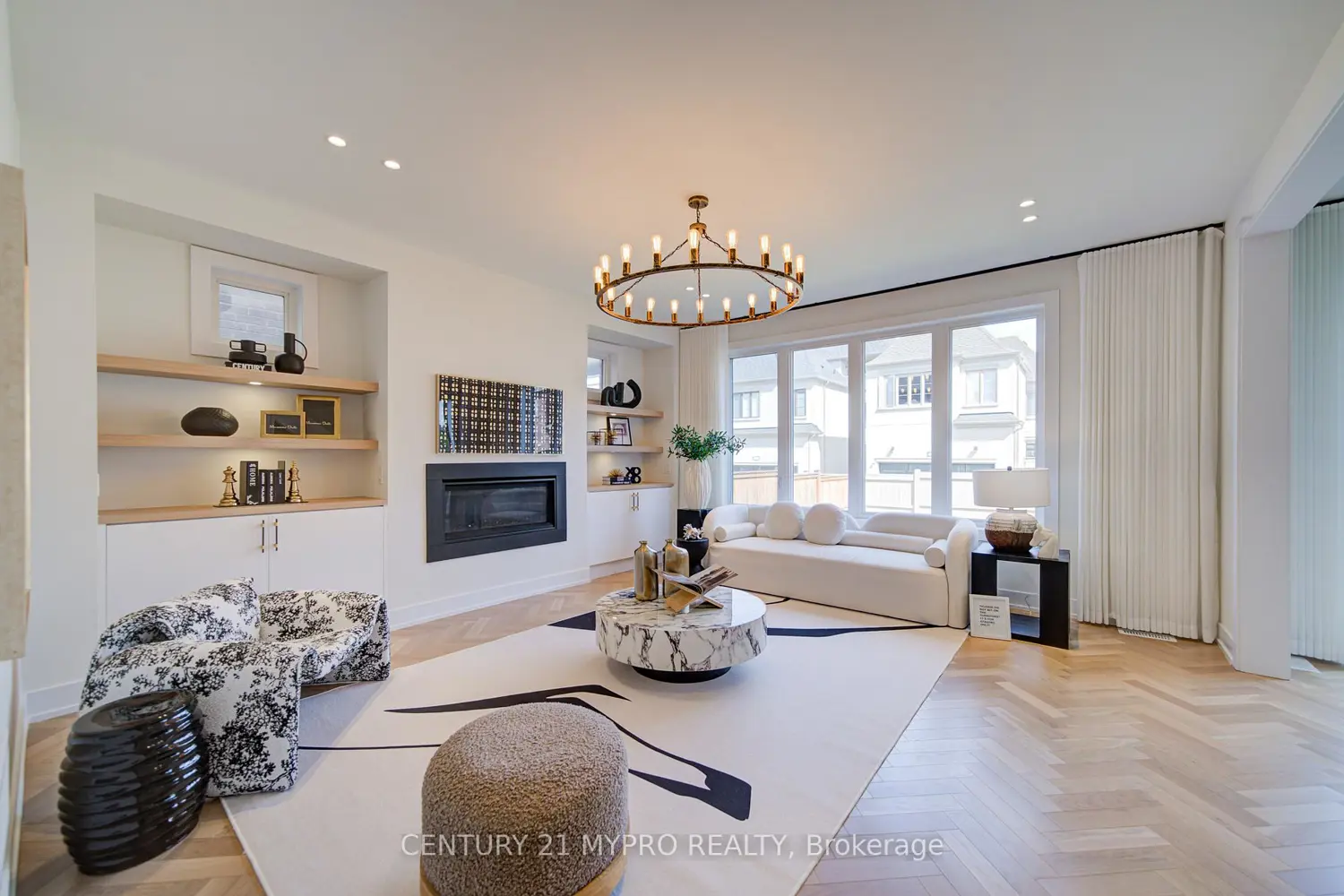 Additional image 8 of 12 Vanderbergh Avenue
